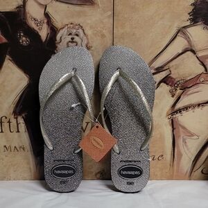 Havaianas Glittery Silver Flip Flops